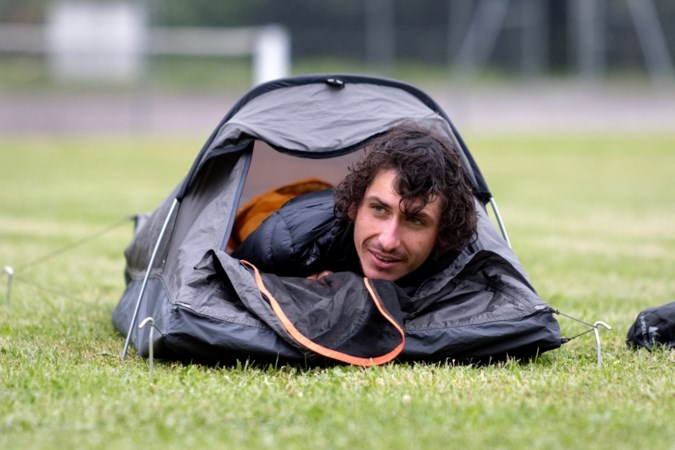 Niet in Tourselectie? Profwielrenner gaat dan maar op eigen manier naar Parijs