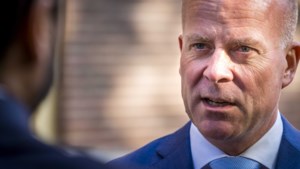 Staatssecretaris Knops op bezoek in Heerlen: ‘Verhalen slachtoffers maken indruk’ 