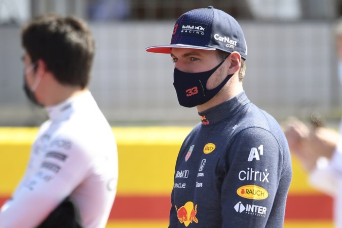 Lewis Hamilton toont geen greintje empathie; rivaliteit met Max Verstappen op de spits gedreven na crash