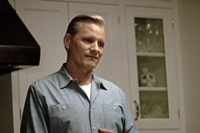 Viggo Mortensen is persoonlijker dan ooit in regiedebuut ‘Falling’