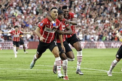 PSV zet eerste stap richting Champions League dankzij galavoorstelling Zahavi
