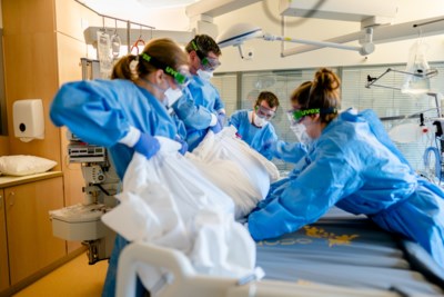 Tientallen nieuwe coronapatiënten opgenomen in het ziekenhuis