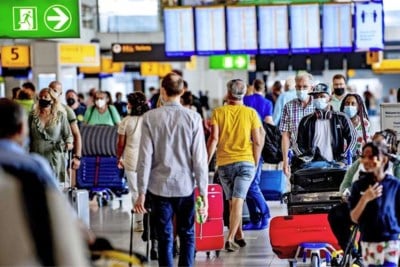 Donkerrood op Europese coronakaart: wat betekent dit voor onze vakantie?