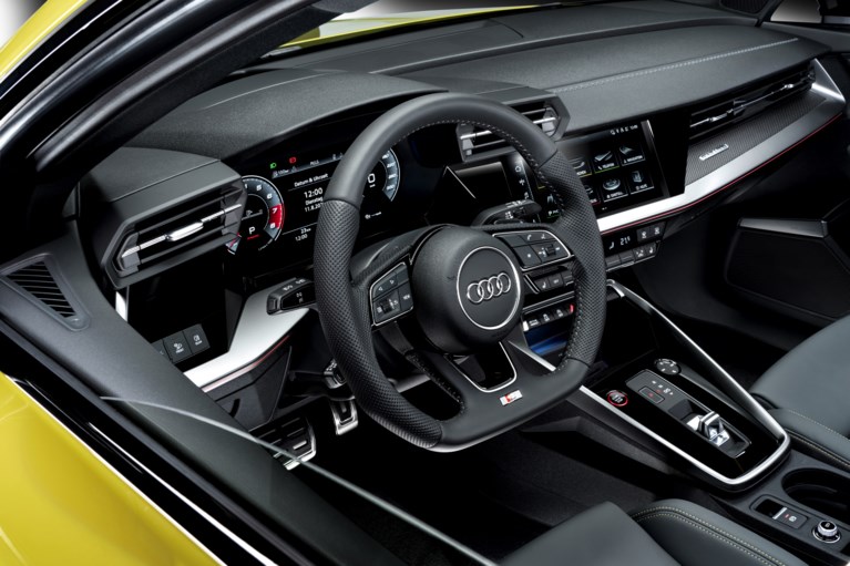 Audi S3 zit vast in de ‘friendzone’