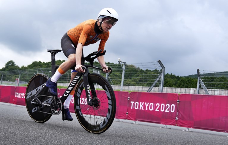 Ingenieus plan van coach Louis Delahaije werkt perfect voor Annemiek van Vleuten