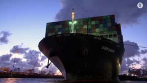 Video: ‘Blokkeerschip’ Ever Given aangekomen in Rotterdamse haven