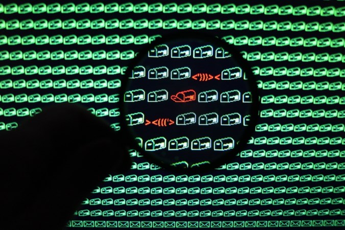 Internetoplichters steeds gewiekster: mail van de bank leek niet vreemd, wel 26.000 euro weg