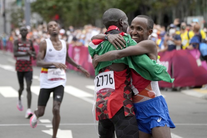 Nageeye na historisch zilver op marathon: voelde alsof ik aan het joggen was