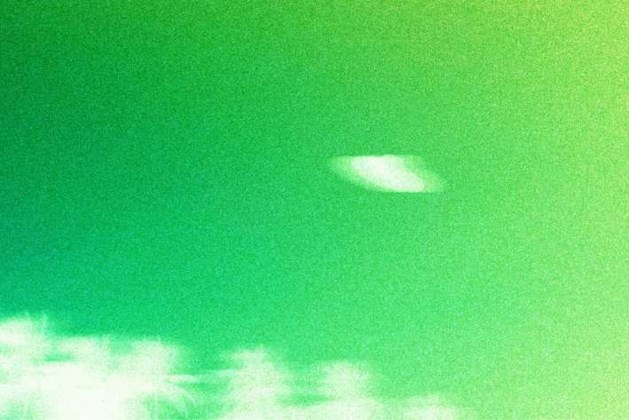 KLM-toestel oog in oog met UFO