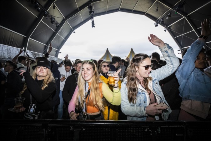 Coronaregels voor evenementen minder streng dan OMT adviseerde