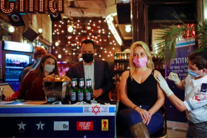 Derde prik nuttig? ’Boostershot’ krikt in Israël bescherming op