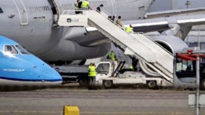 Laatste Nederlandse vliegtuig vertrokken uit Kaboel: ‘Met pijn in het hart’