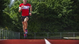 Van Hooren verrast na twee jaar afwezigheid met vijfde plek op NK 10 kilometer: ‘En ik baal zelfs een klein beetje’