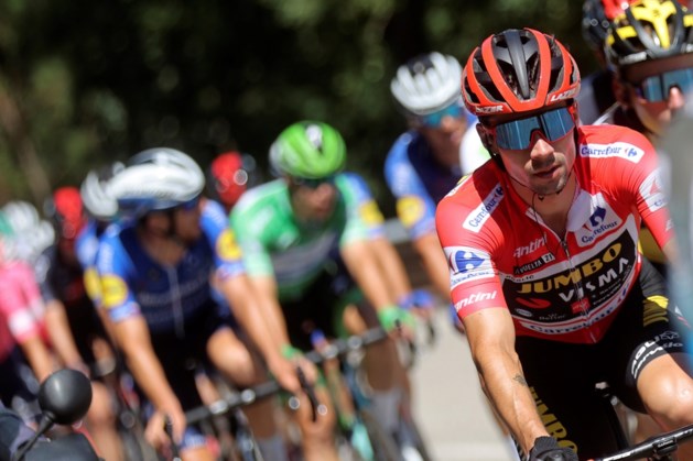 Roglic heeft derde Vuelta-zege na laatste bergrit bijna binnen