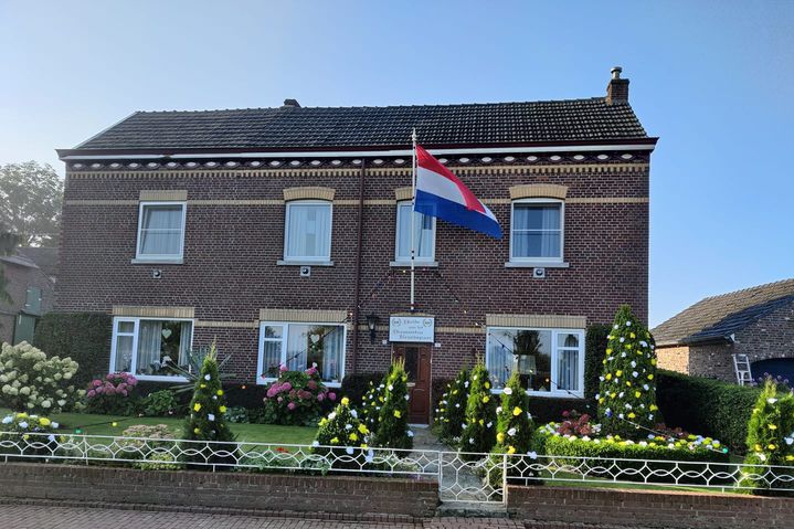 Diamanten echtpaar in het zonnetje gezet - De Limburger