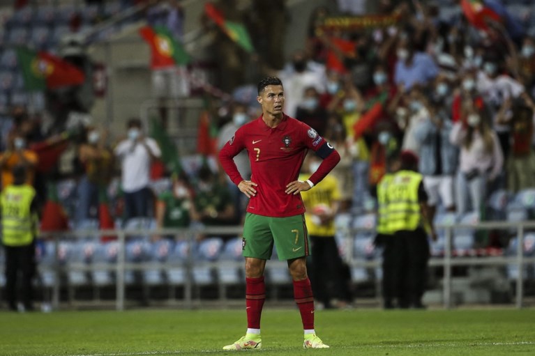 Ronaldo legde zijn moeder een stadionverbod op