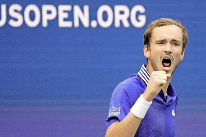 Daniil Medvedev stoomt door naar finale US Open