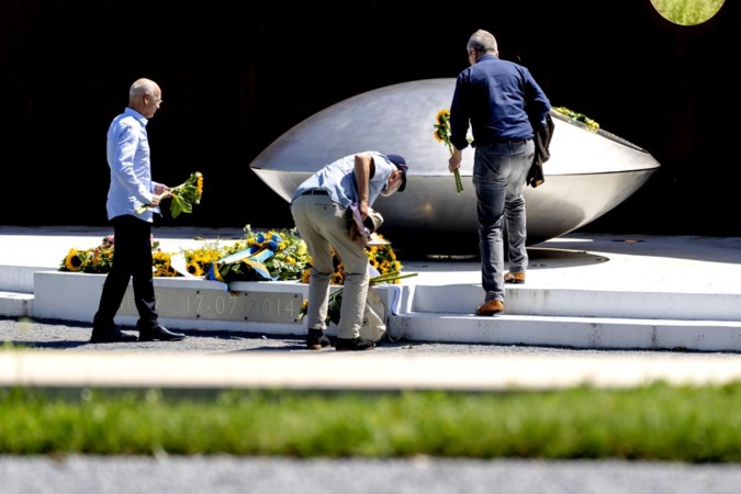 Rugzak van bij ramp MH17 overleden zoon gaat altijd mee