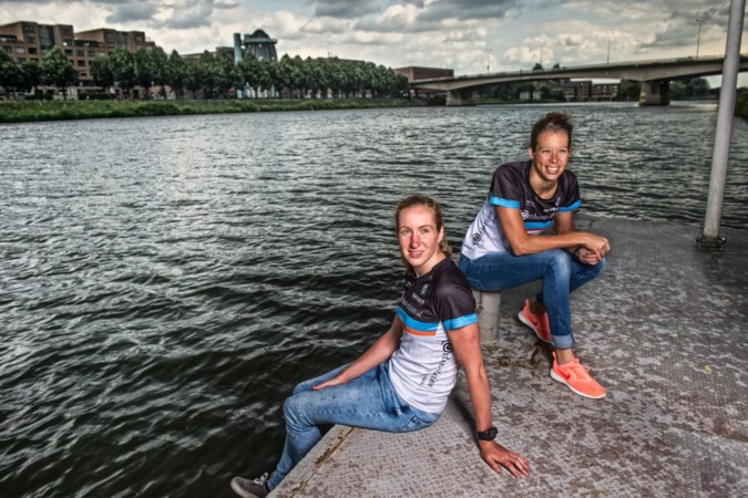 Sarissa de Vries uit Maastricht op grootse wijze naar wereldtitel triatlon