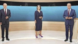 Duits tv-debat tussen drie kanselierskandidaten verzandt in duel