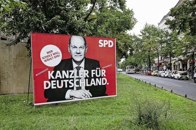 Kanselierskandidaat Scholz moet zich in Duits parlement verantwoorden voor doorzoeking eigen ministerie