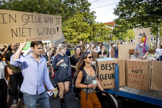 Huizenprijzen weer door het dak: ’Niemand weet waar dit stopt’