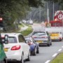 Slecht nieuws voor automobilisten: het vervelende gat in de weg bij Reuver blijft nog wel even liggen