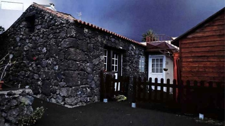 Vulkaan La Palma barst opnieuw uit: bekijk de foto’s