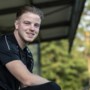 Pas 22-jarige trainer Tom Oosterbaan heeft bij DES Swalmen vooral te maken met spelers die ouder zijn dan de coach