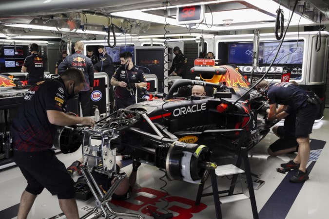 Verstappen krijgt nieuwe motor en moet achteraan starten in GP Sotsji