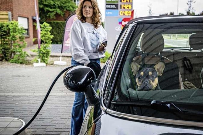 Tanken voor twee euro per liter? Wen er maar aan
