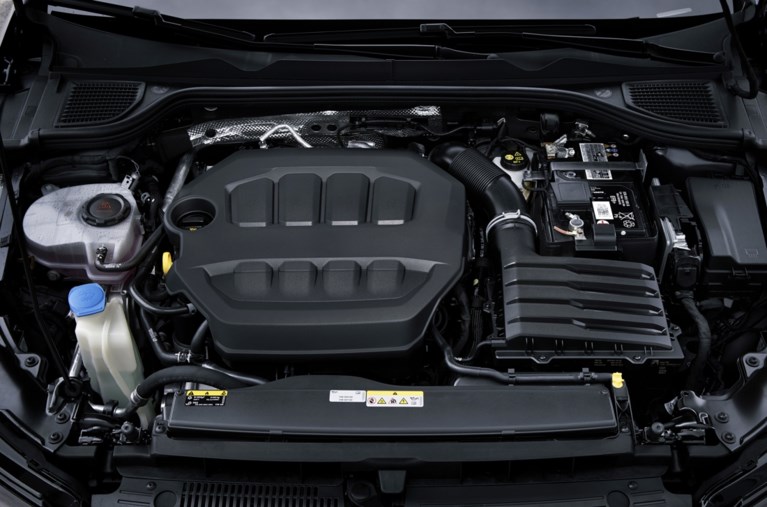Volkswagen Golf R: Driemaal is scheepsRecht