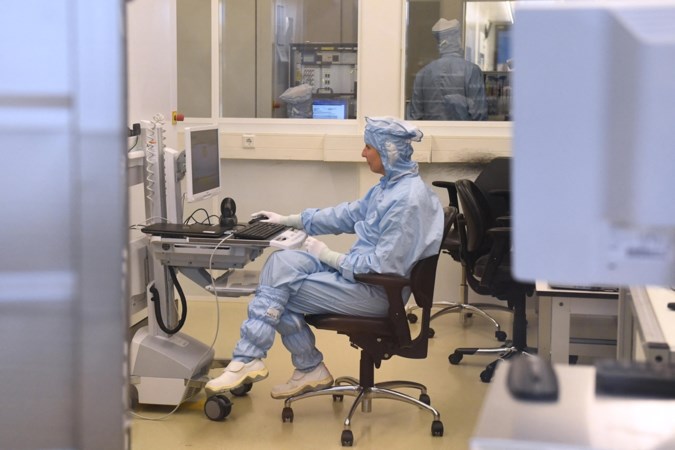ASML profiteert volop van groot tekort aan computerchips