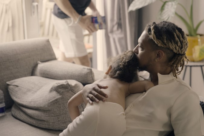 Ronnie Flex over realityserie ‘Ronnie: voor altijd samen’: ‘Je leeft en je leert’