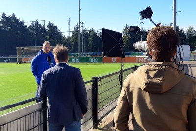 Mark Flekken laat zich niet gek maken bij het Nederlands elftal: ‘Ik heb hier geen tolk nodig’