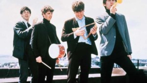 Paul McCartney reageert eindelijk op speculaties einde Beatles: ’Dat was onze Johnny’