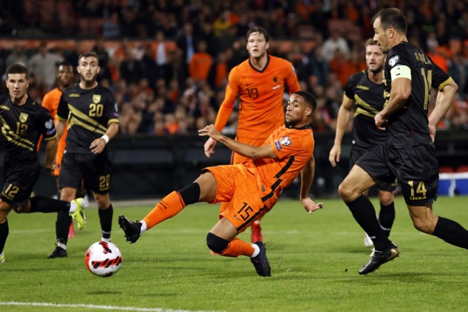Bondscoach Van Gaal lovend over spel van invaller Danjuma: ‘Hij verdient het om opgehemeld te worden’
