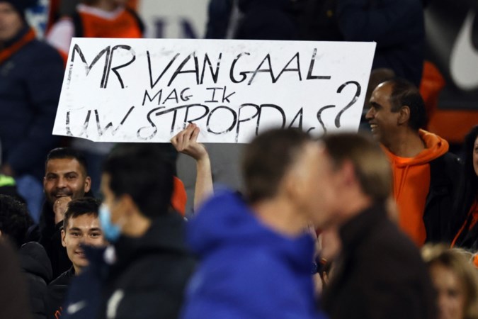 De nazit van Nederland-Gibraltar is een cabaretvoorstelling; voetballen tegen dwergstaten is niet moeilijk, maar ridicuul