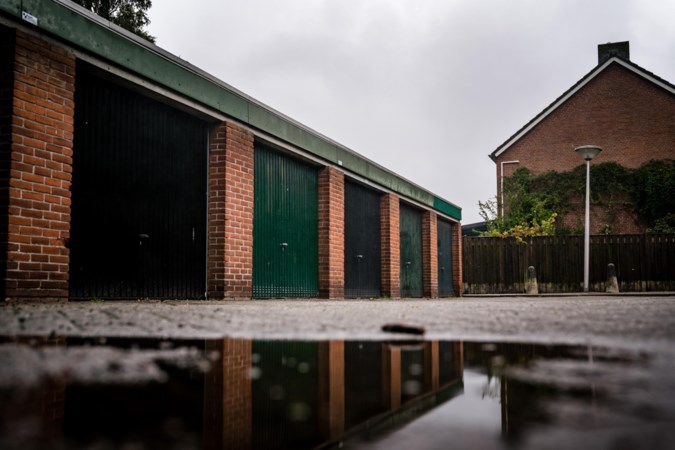 ’Microfoon verstopt in afstandsbediening terreurverdachten’