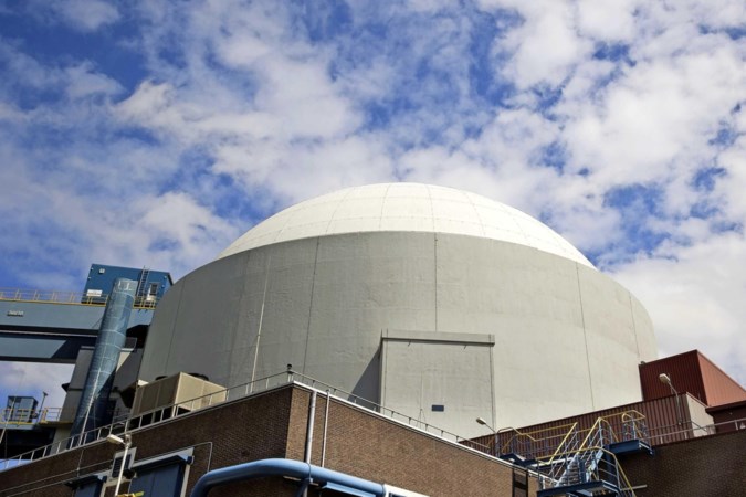 Provincie laat onderzoek doen naar mogelijkheden kernenergie in Limburg