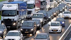 Permanent verkeersinfarct dreigt: ‘Miljarden extra nodig’