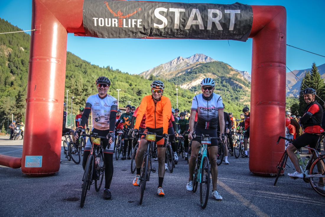 Theo (60) uit Heythuysen legt 1300 kilometer af op racefiets - De  Limburger Mobile