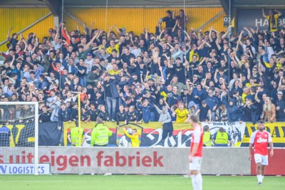 Uitzinnige sfeer bij thuiswedstrijden VVV: ‘Dit is misschien nog wel mooier dan destijds in Duitsland met 75.000 fans op de tribune’
