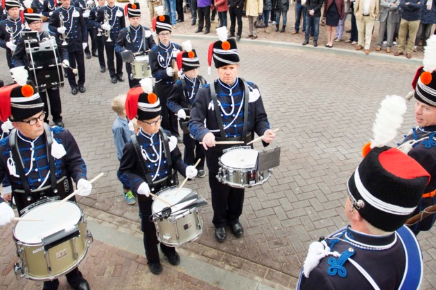 Jeugd schutterij Sint Sebastianus concerteert in Oos Heim - De Limburger