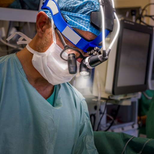 Nieuwe kijk op chirurgie: deze digitale hoofdloep uit Maastricht maakt het verschil