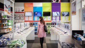 KPN, Vodafone en T-Mobile halen alle dure smartphones uit winkels