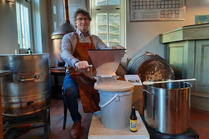 Voor brouwmeester Wil gaat er niks boven huisgemaakt bier