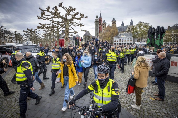 KOZP kondigt nieuwe demonstratie aan bij intocht sint in Maastricht, maar die stapt over op roetveegpieten