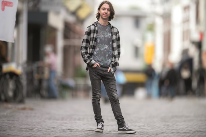 Cas uit Sittard koopt geen merkkleding: ‘Dan houd je geld over voor andere dingen’