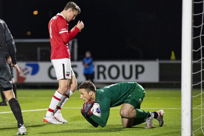 Glansrol doelman Romain Matthys in eerste volledig competitieduel MVV
